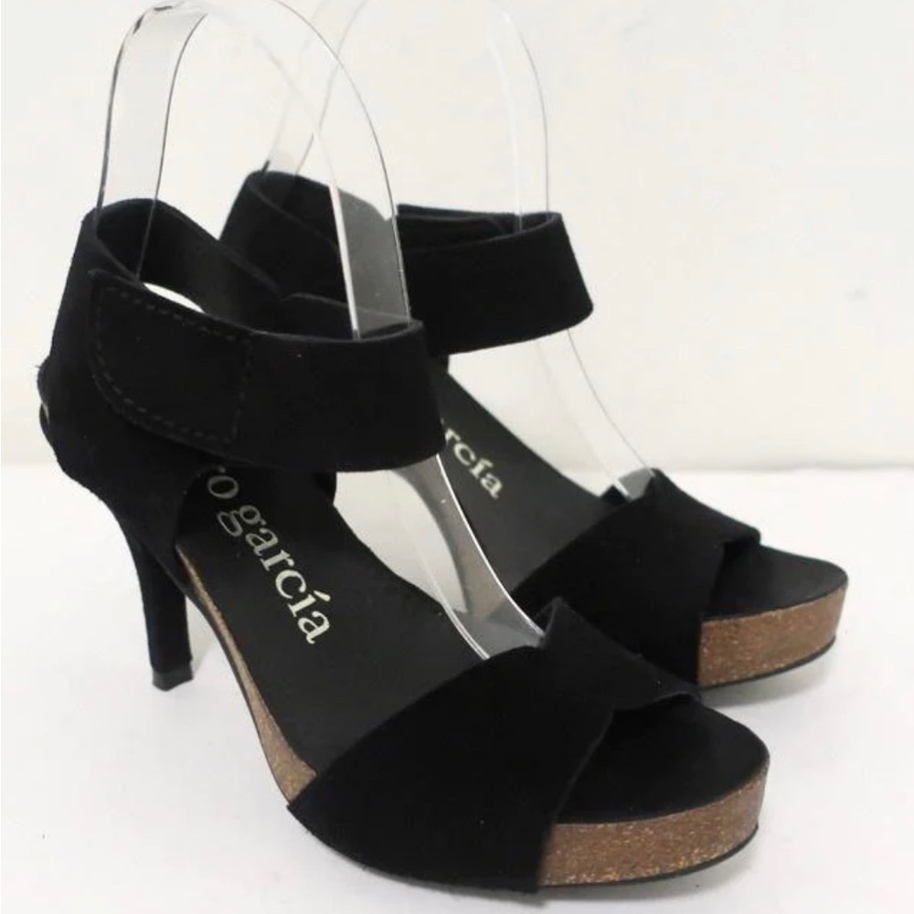 Pedro García Lila Black Suede Ankle Strap Sandal 9 US / 39 EU women’s shoe